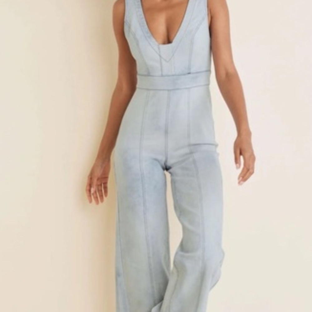 VENUS Light Blue Sleeveless Jumpsuit